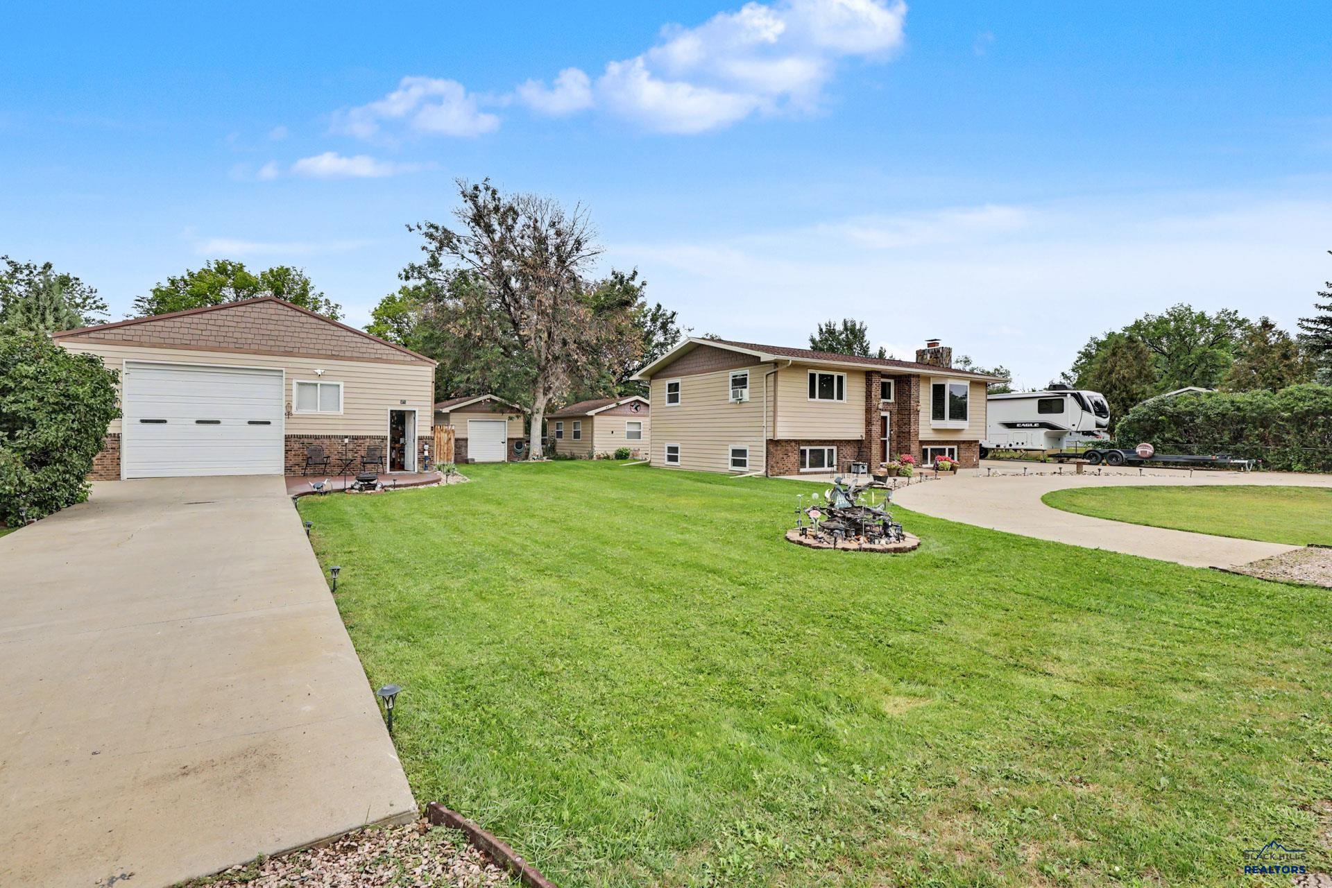 4736 HOWIE DR