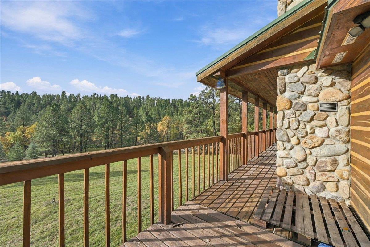 180 DEER CREEK LN