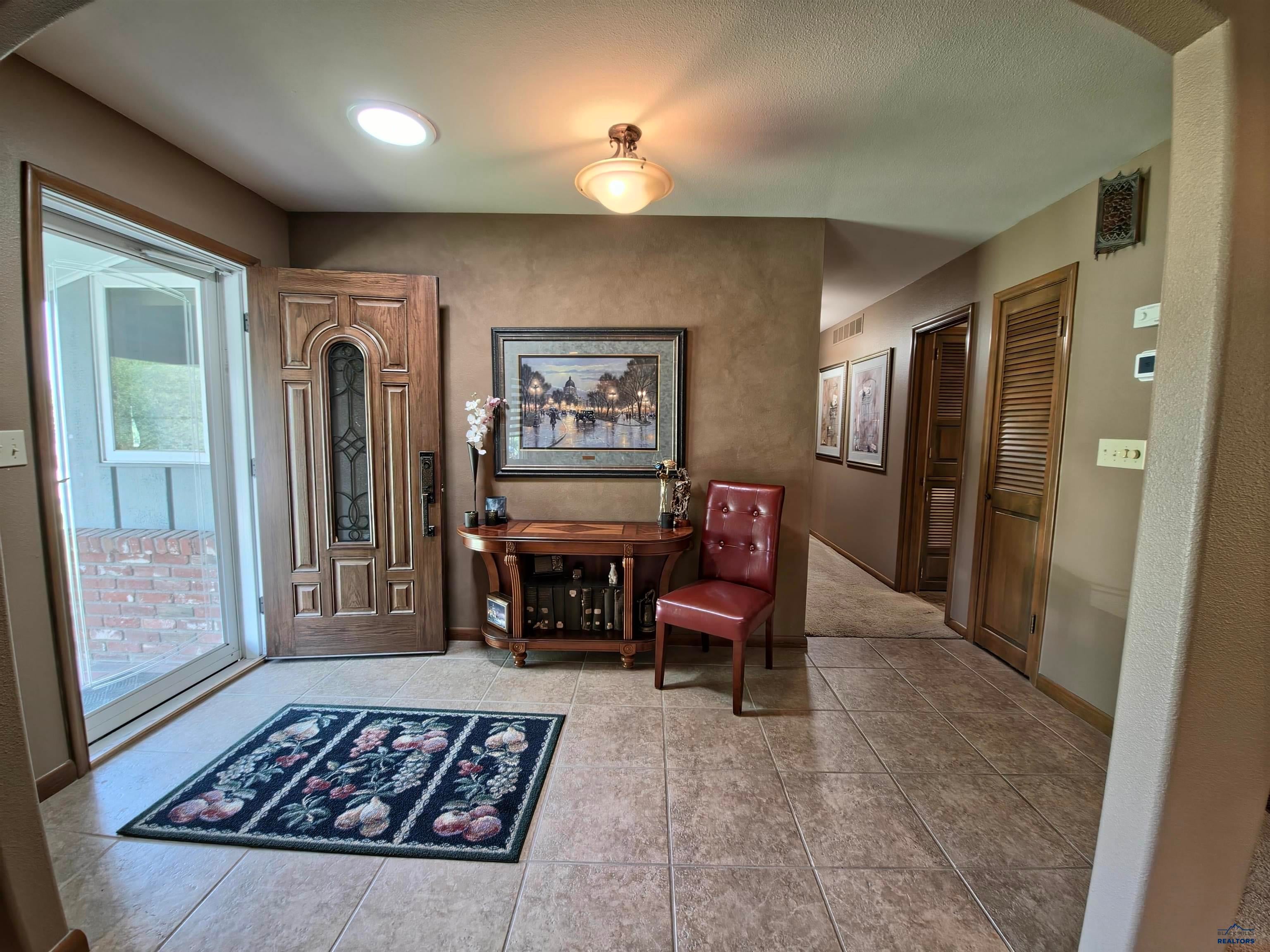625 S BERRY PINE RD