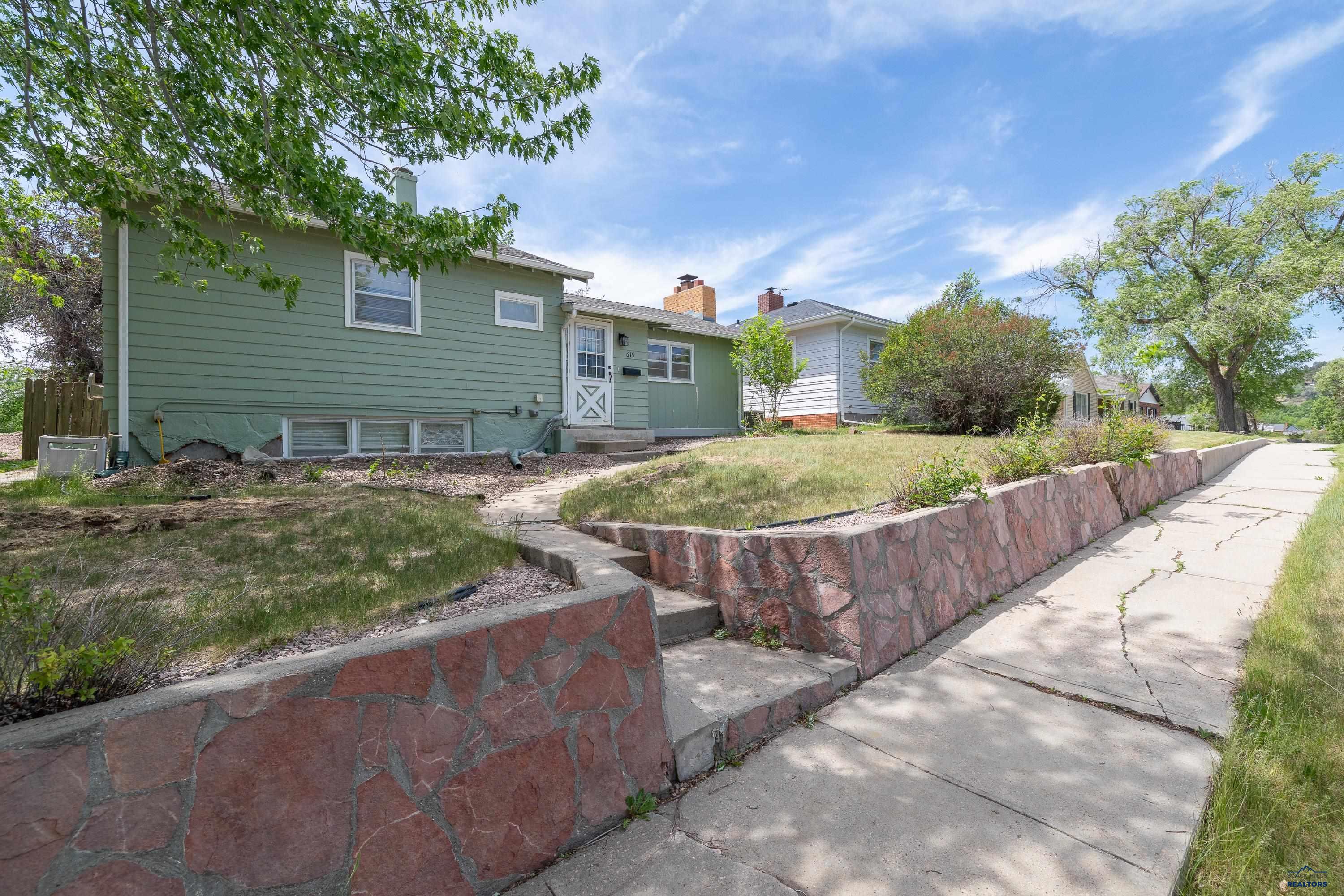 619 ST ANDREW
