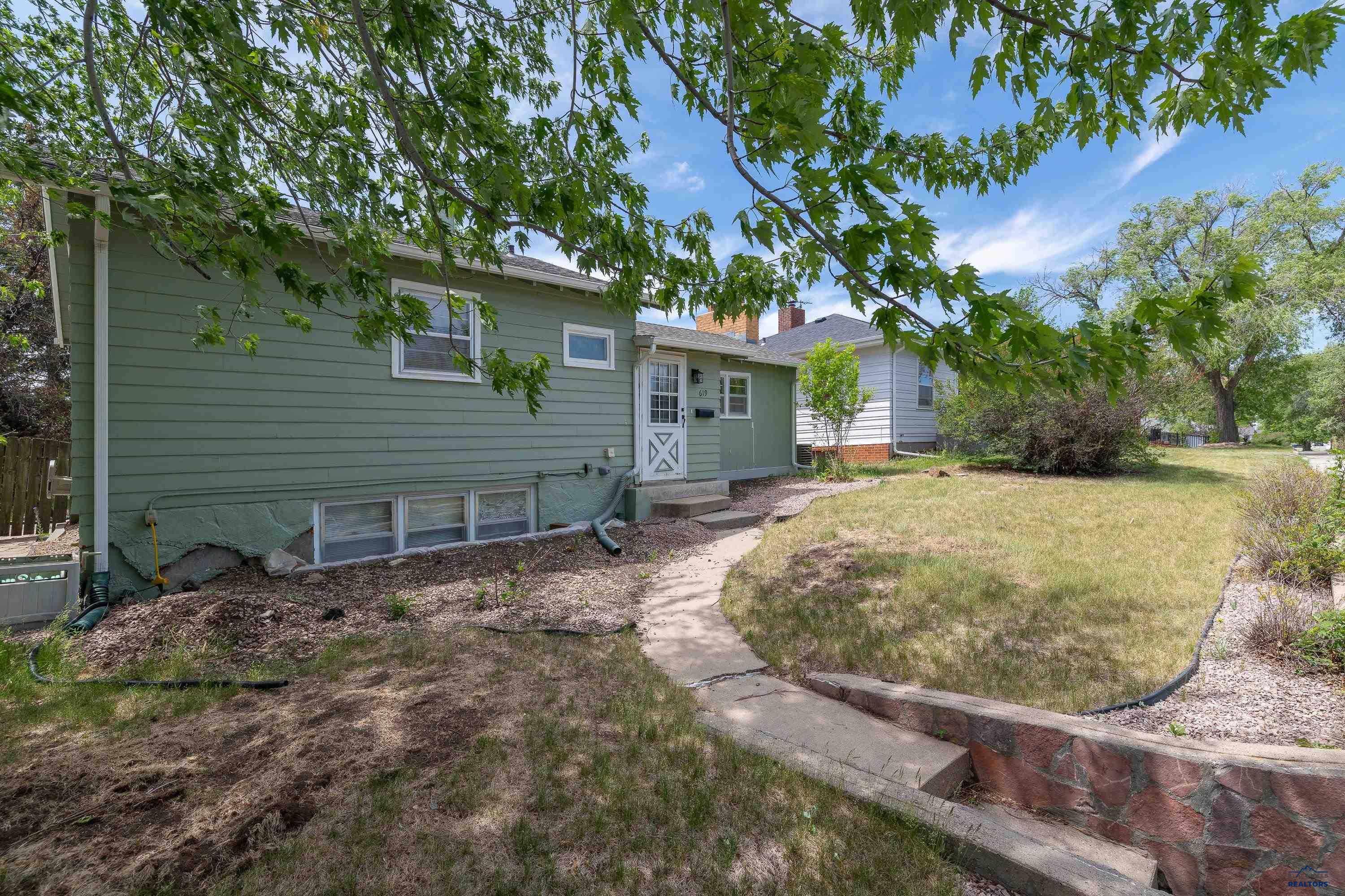 619 ST ANDREW