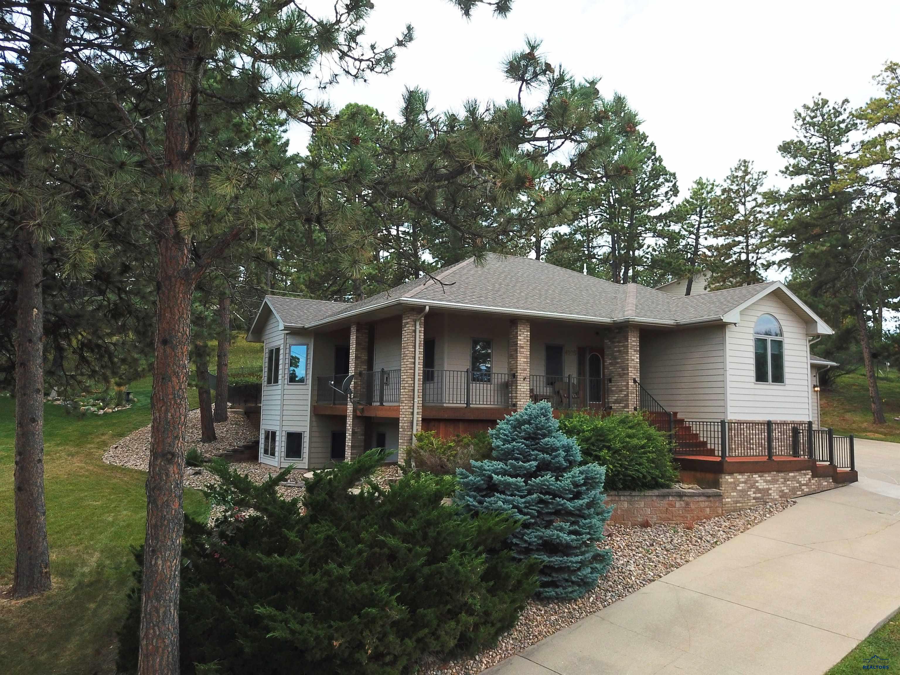 4105 FARVIEW DR