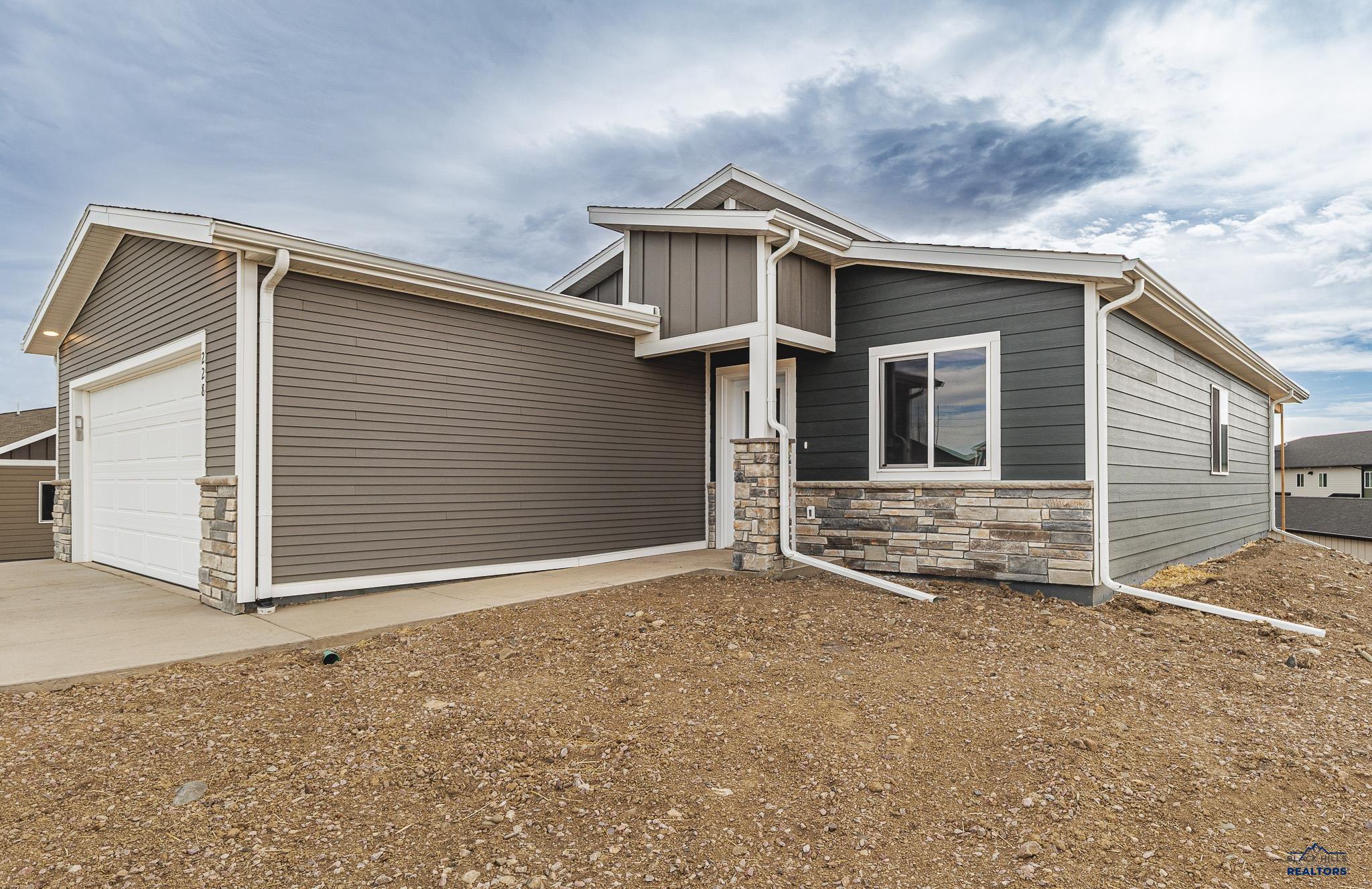 288 N VALLEY DR