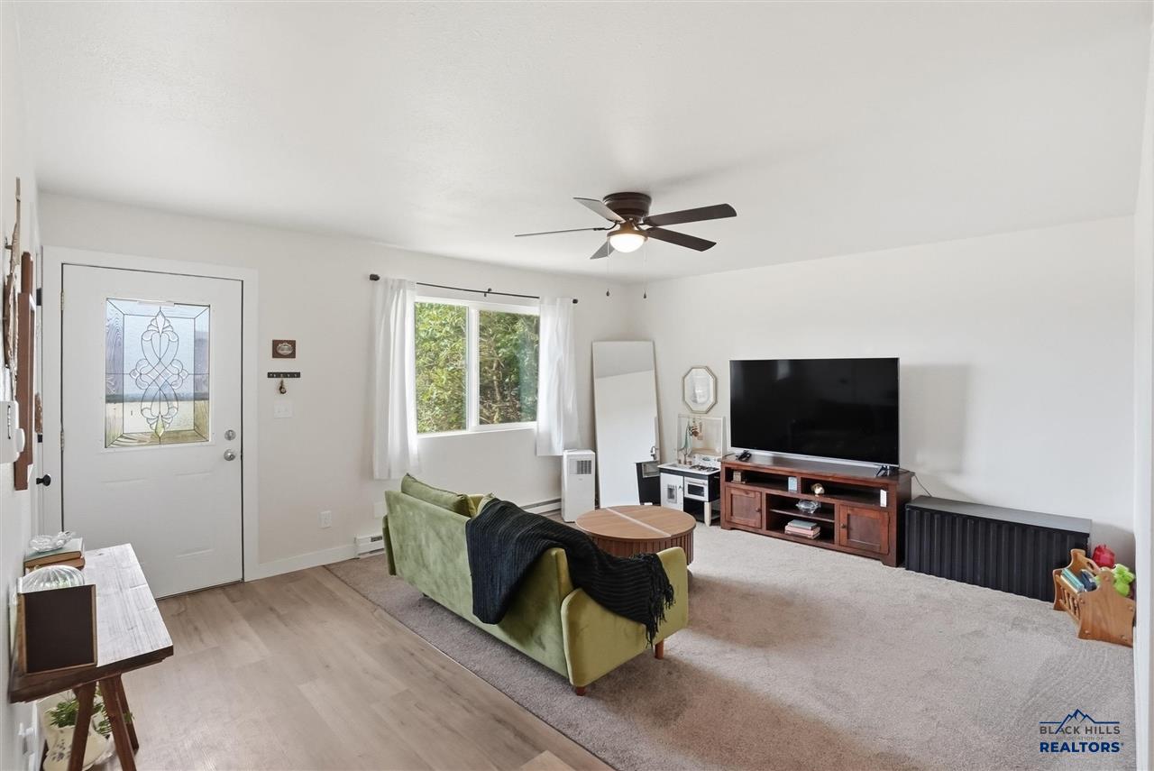 5521 N Pitch Court