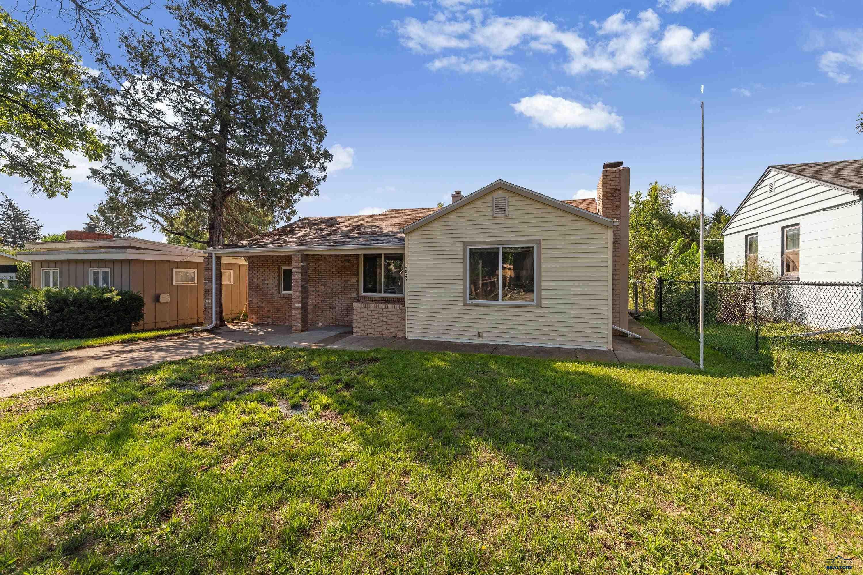 4023 W MAIN ST
