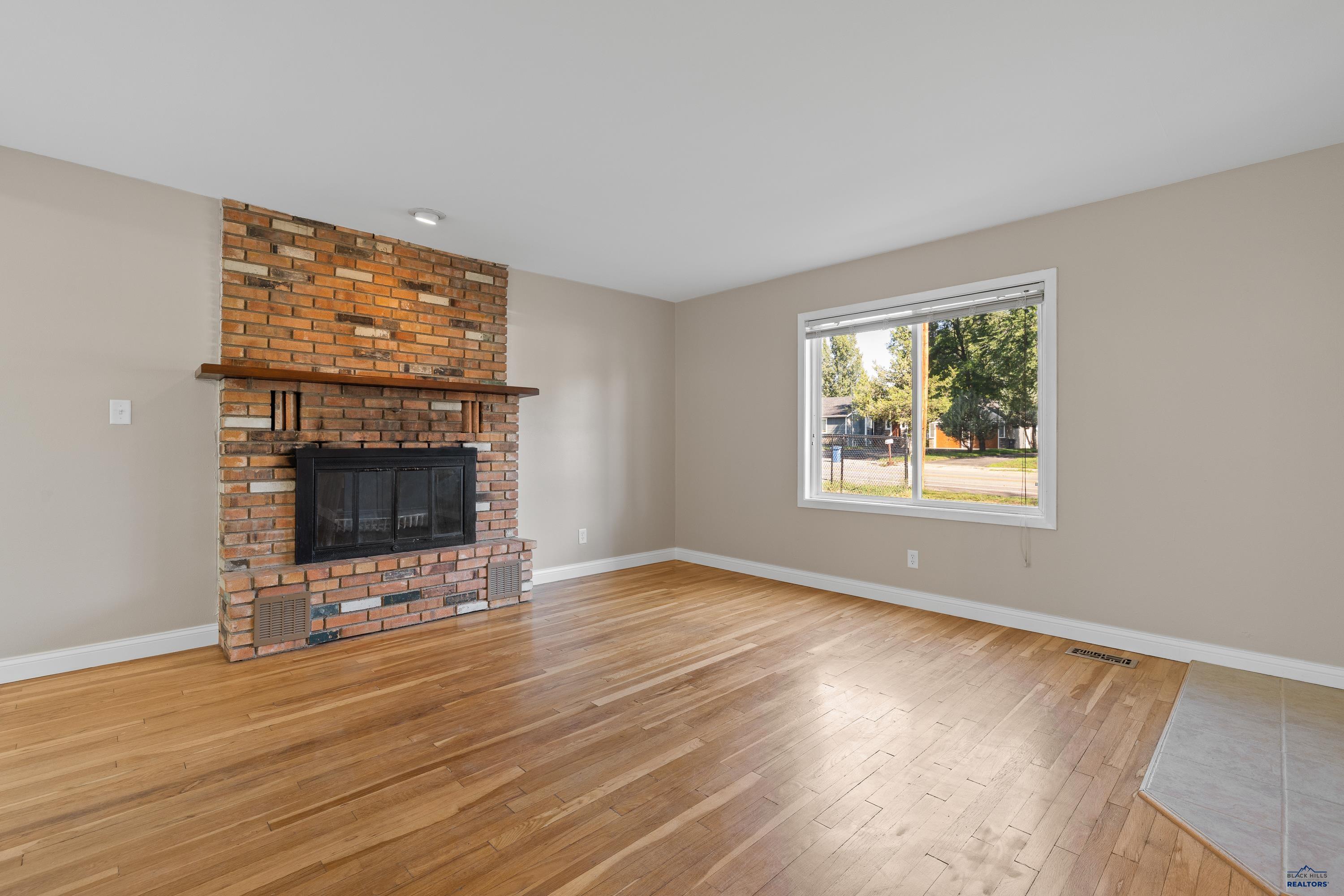 4023 W MAIN ST