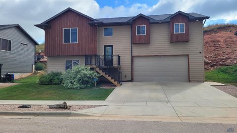 5816 HARPER CT Rapid City SD 57702