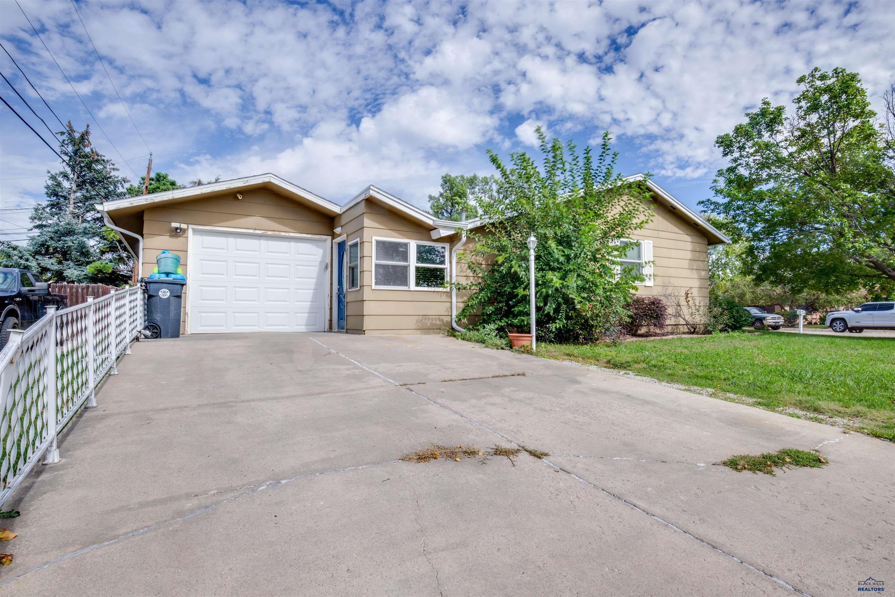1415 MINUTEMAN DR