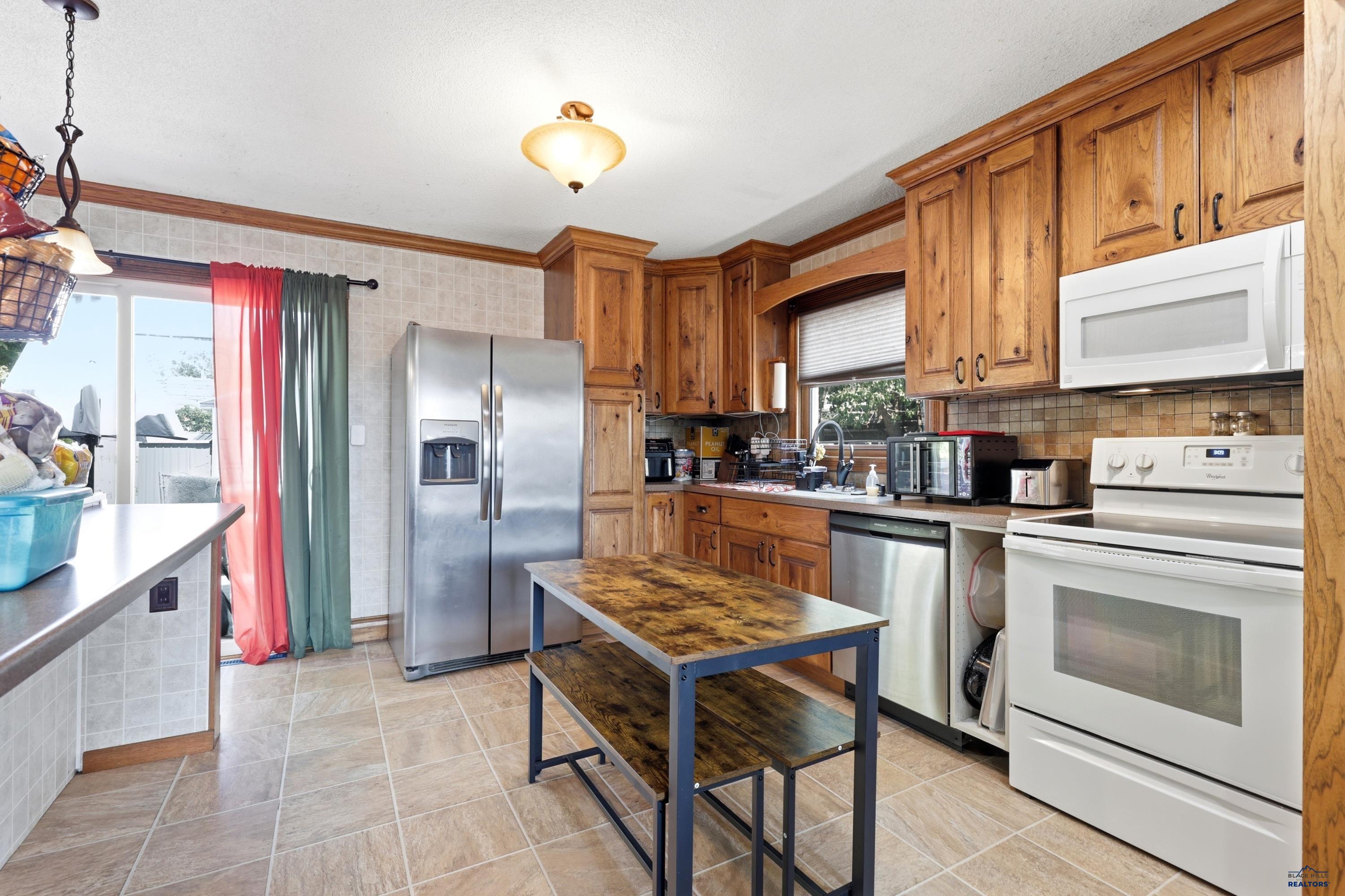 1502 RACINE
