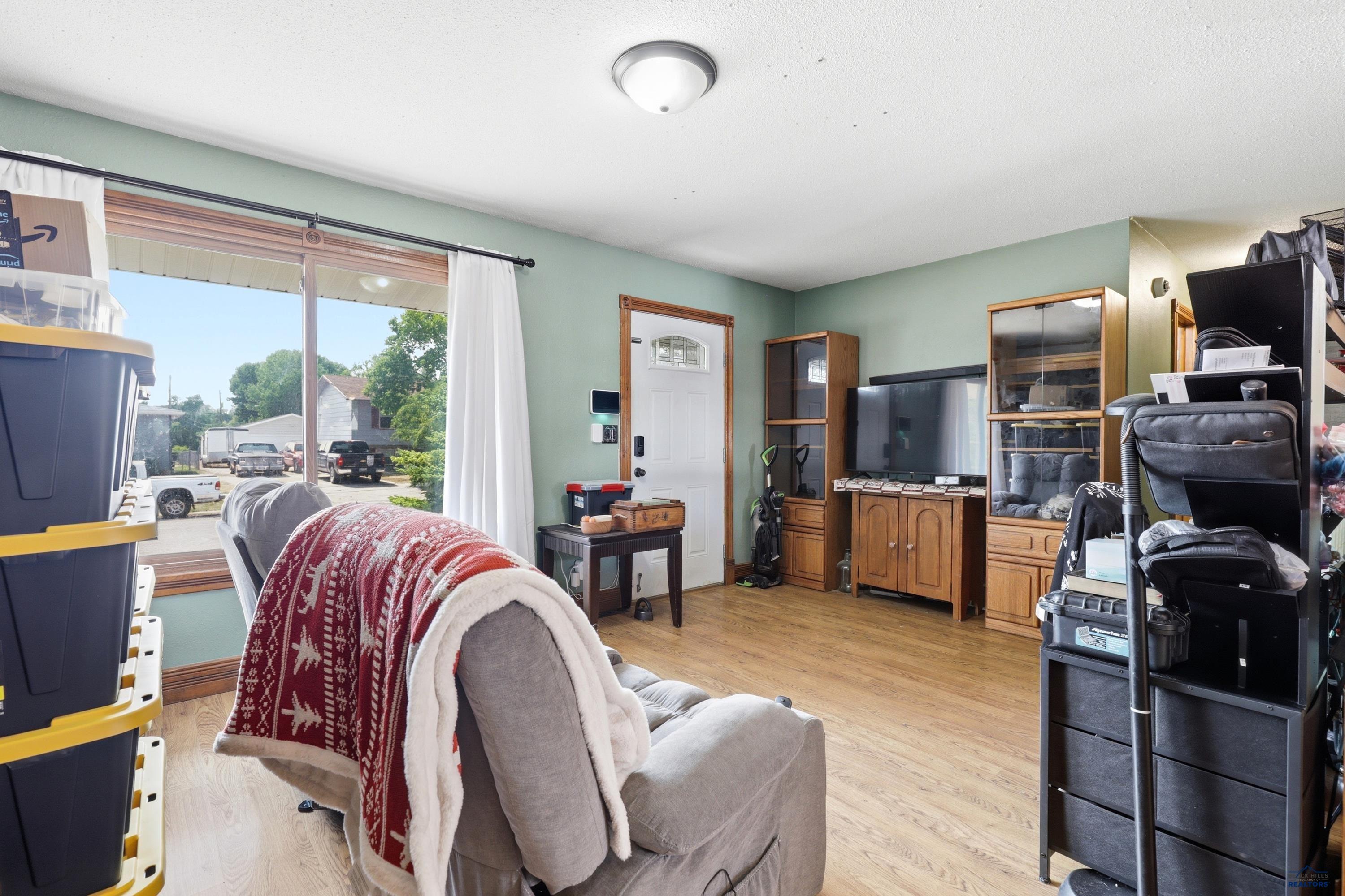 1502 RACINE