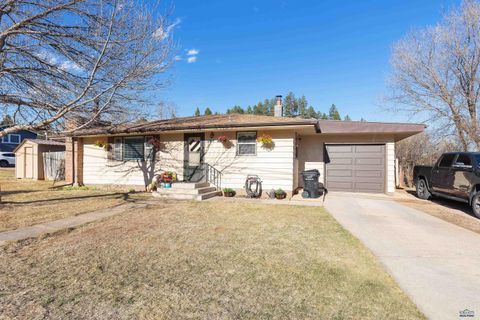 2004 RED DALE DR Rapid City SD 57702