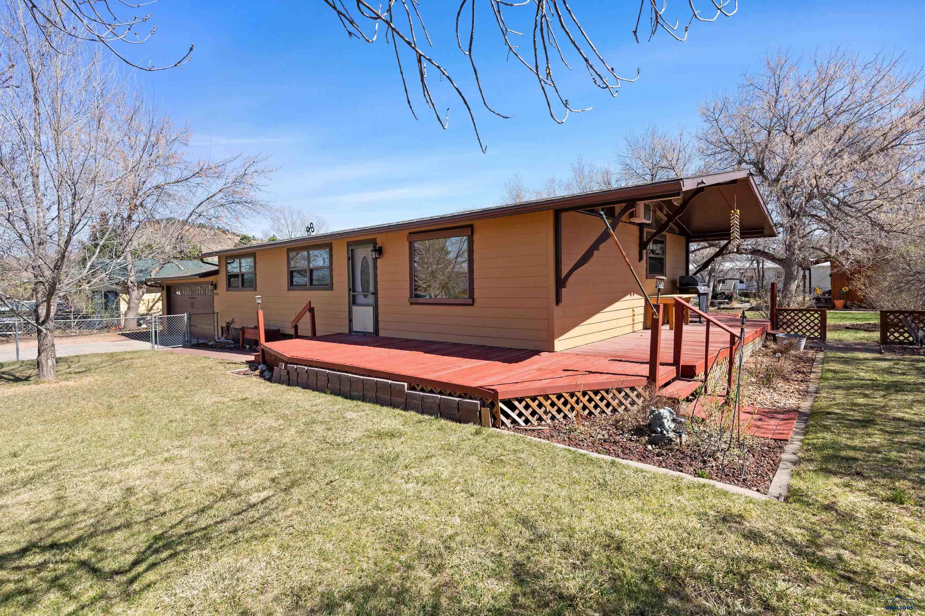 14930 W HILLS VIEW DR