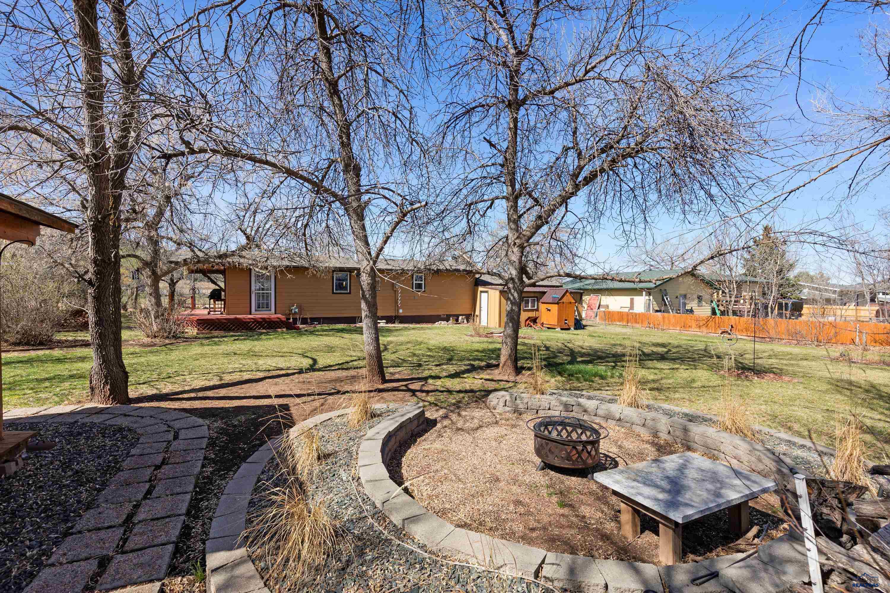 14930 W HILLS VIEW DR