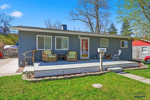 1841 SPRUCE Sturgis SD 57785