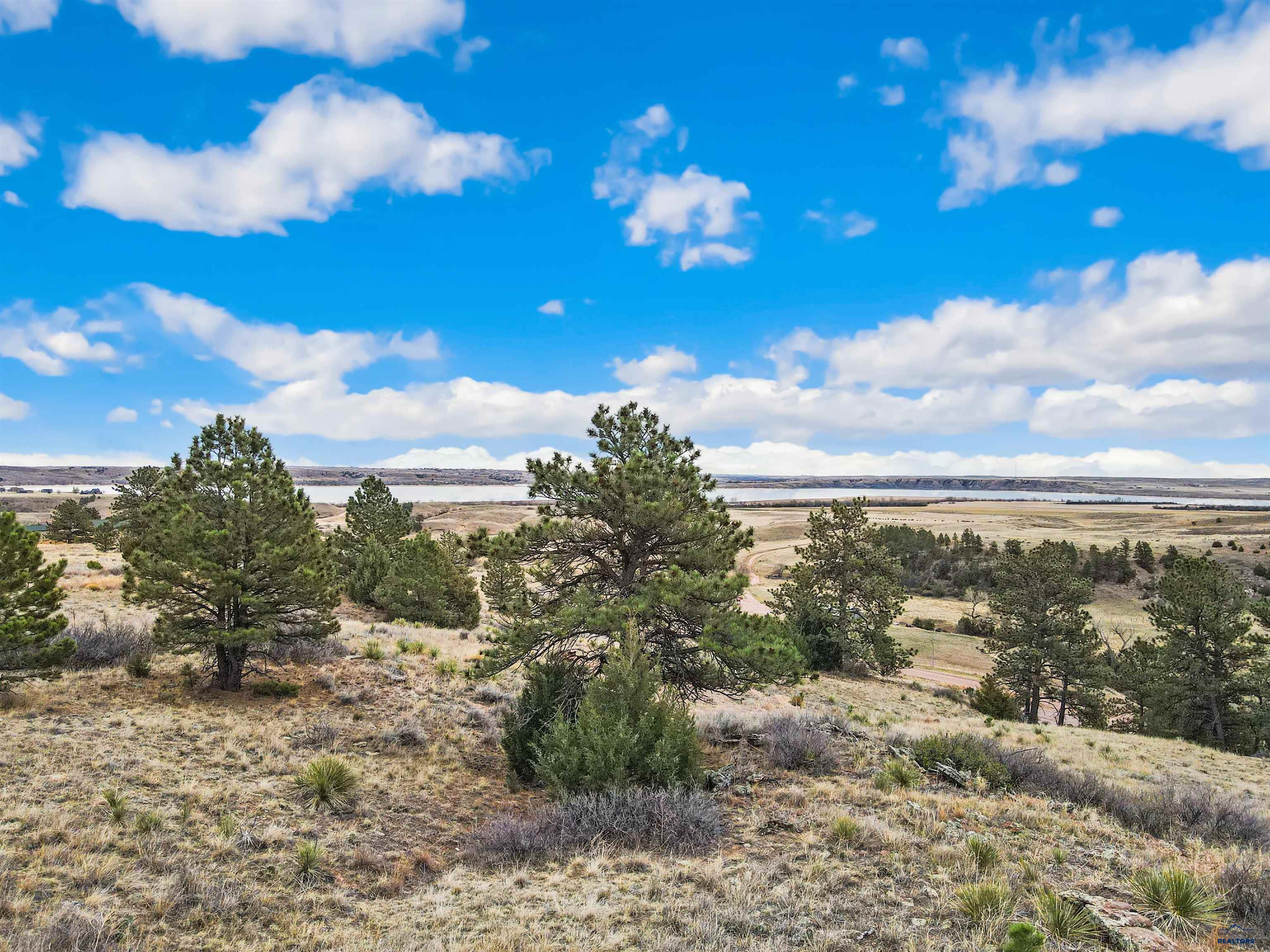 Lot 20 LAKE HILLS RD