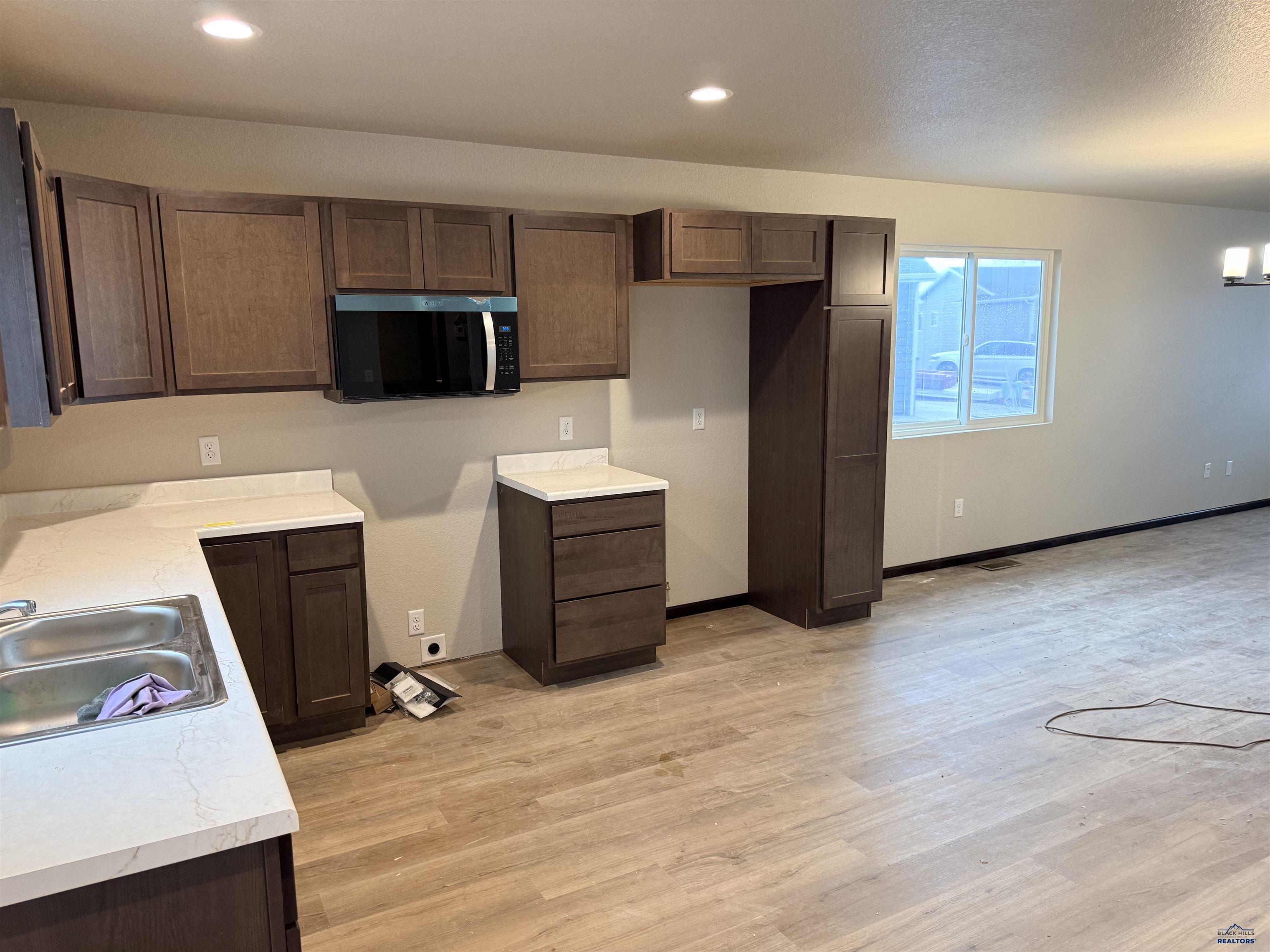4258 LODI LN