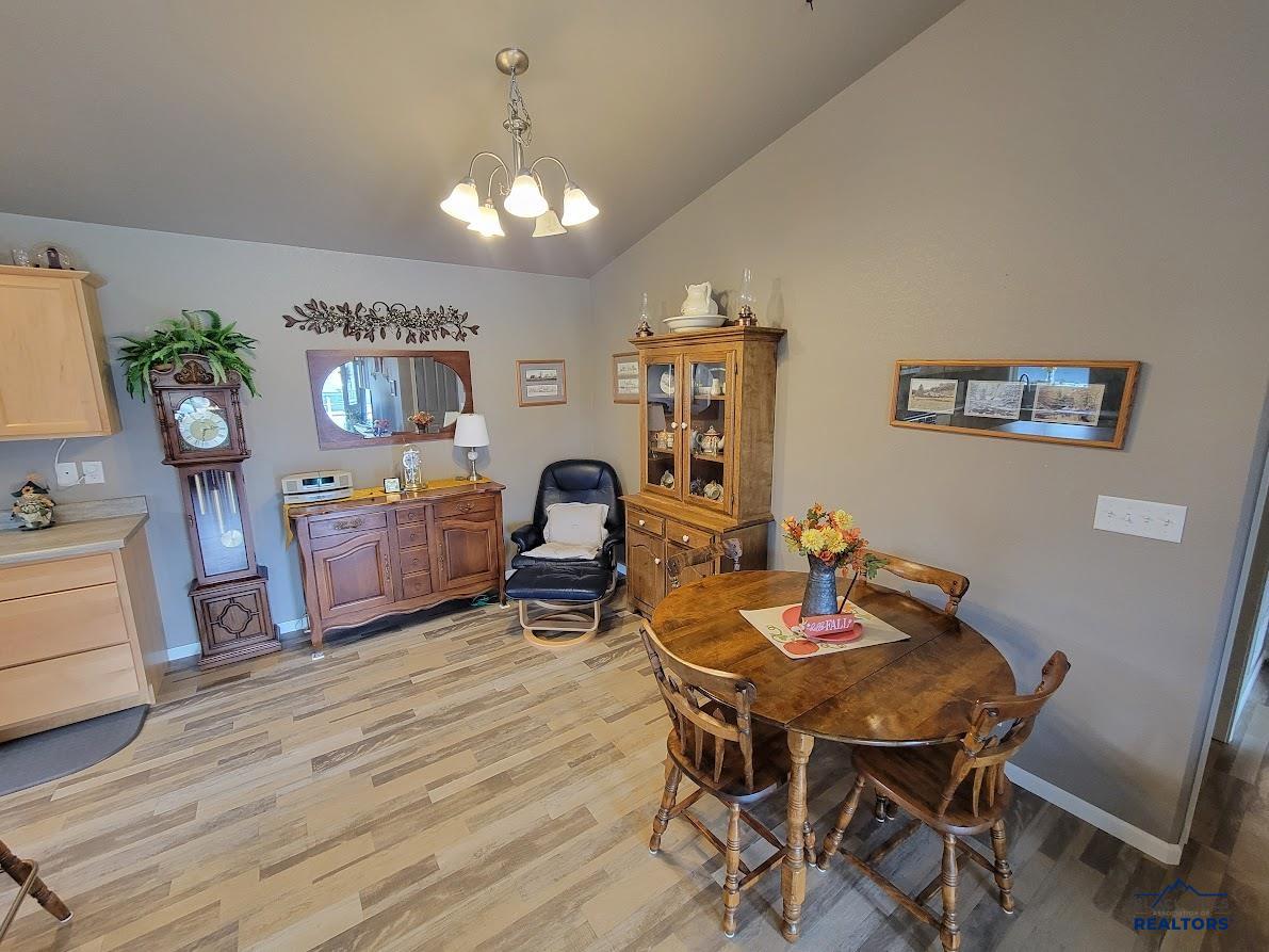 1252 JUNEAU DR