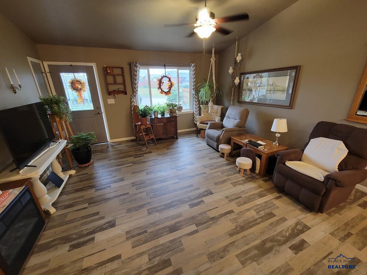 1252 JUNEAU DR