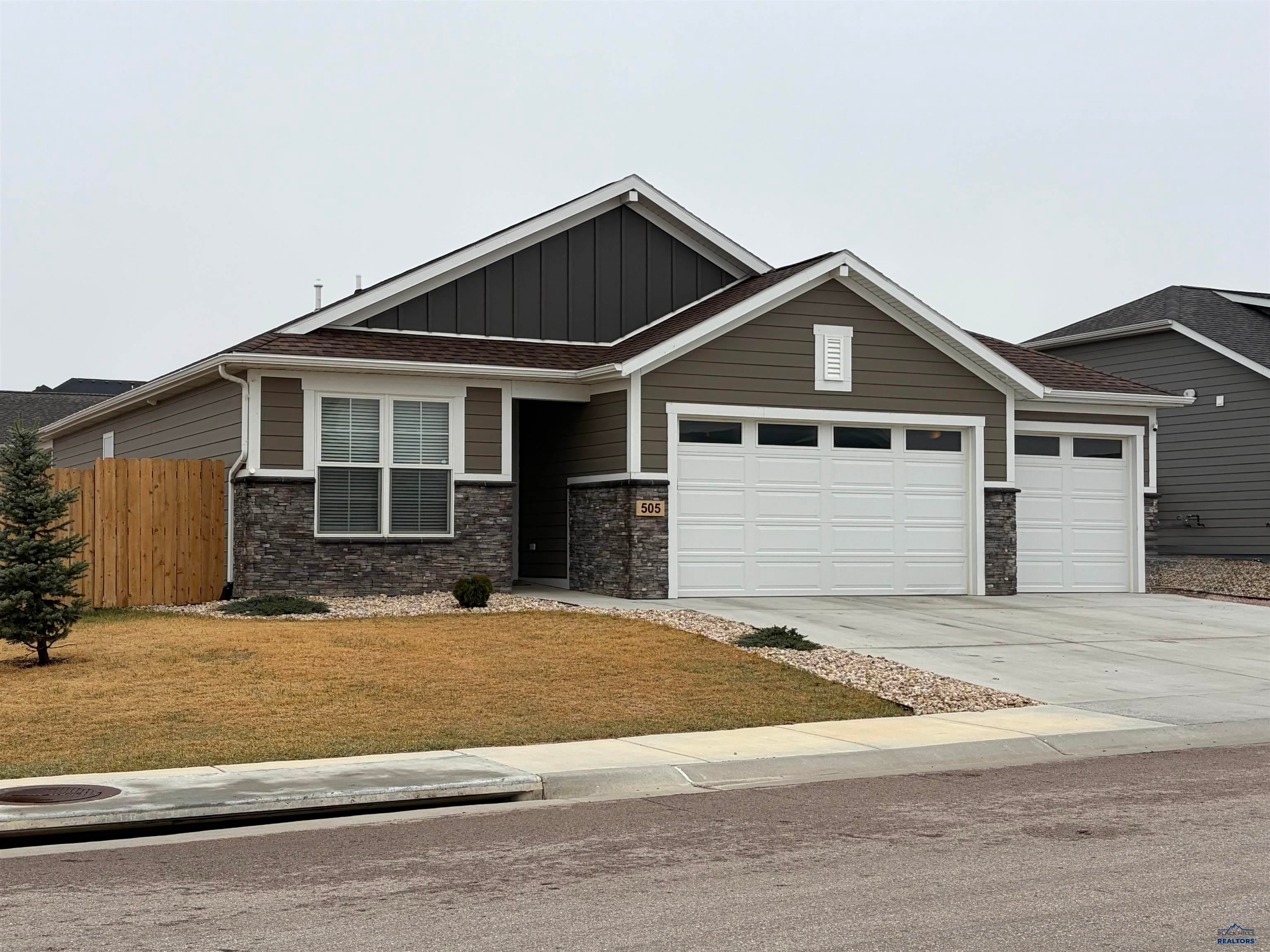 505 SOLOMON CT