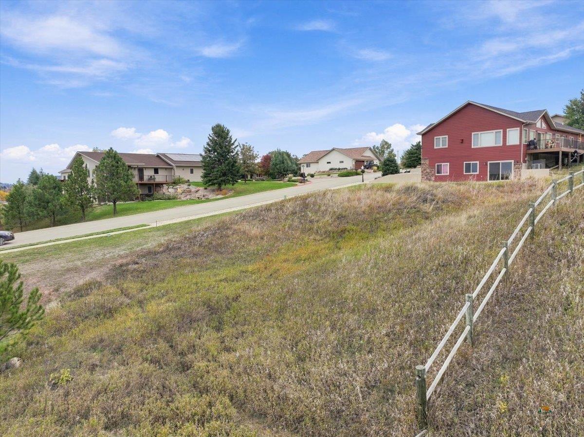 TBD Lot 8 COUNTRY OAKS LN