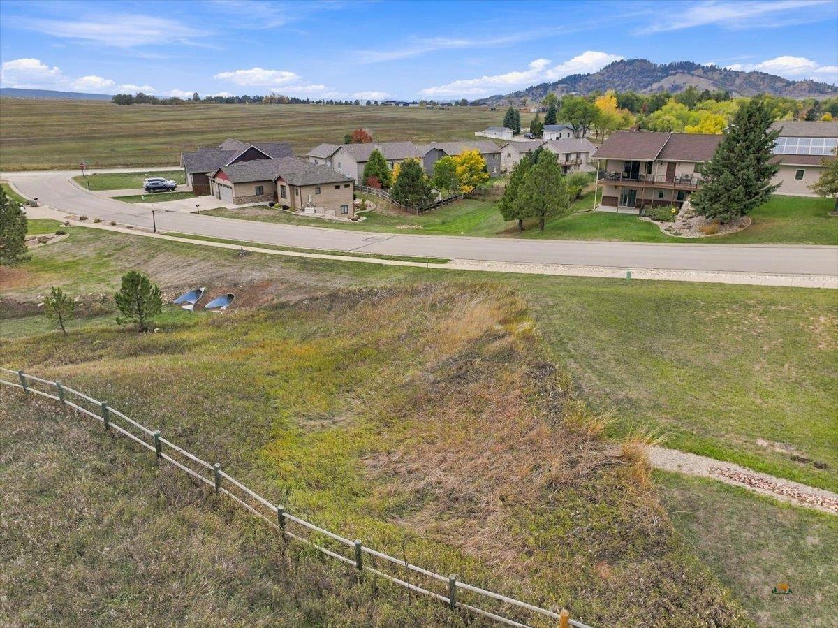 TBD Lot 8 COUNTRY OAKS LN