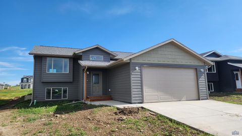 456 YELNER DR Box Elder SD 57719