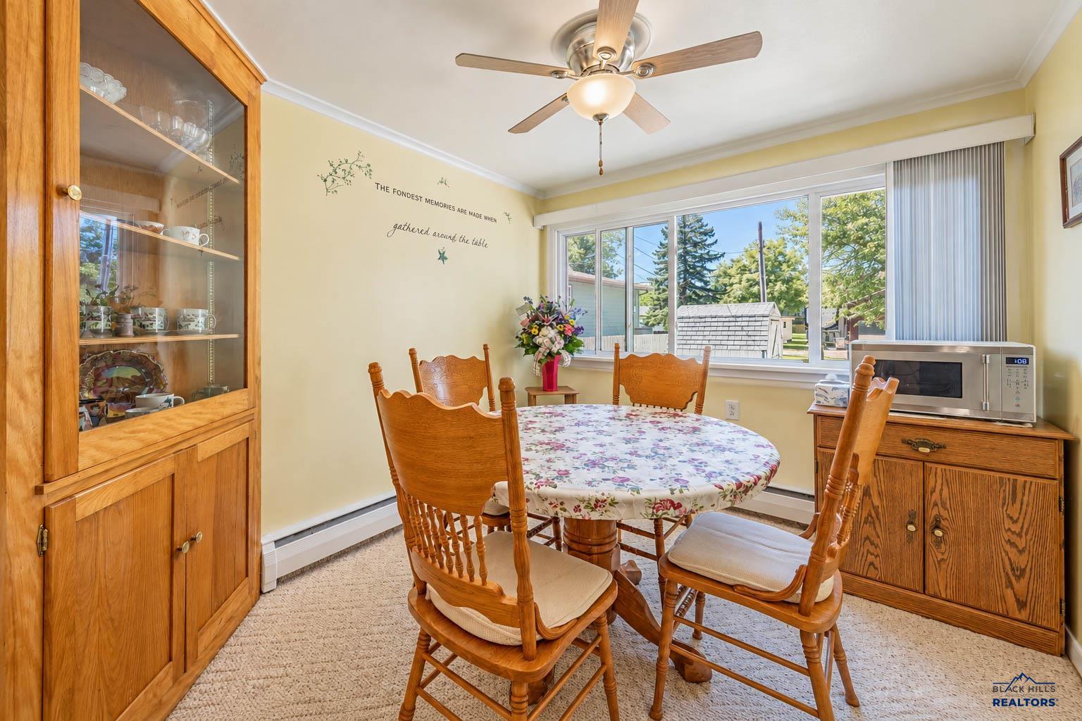 1919 EVERGREEN DR