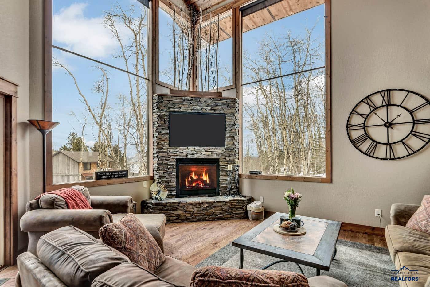 21172 LAST CHANCE TRAIL