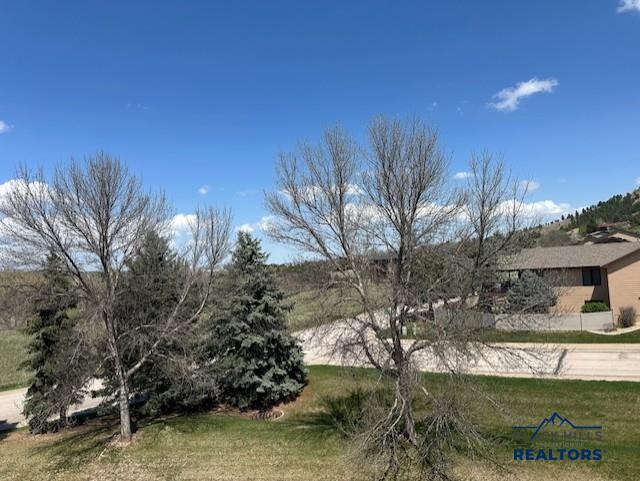 4215 FAIRWAY HILLS DR