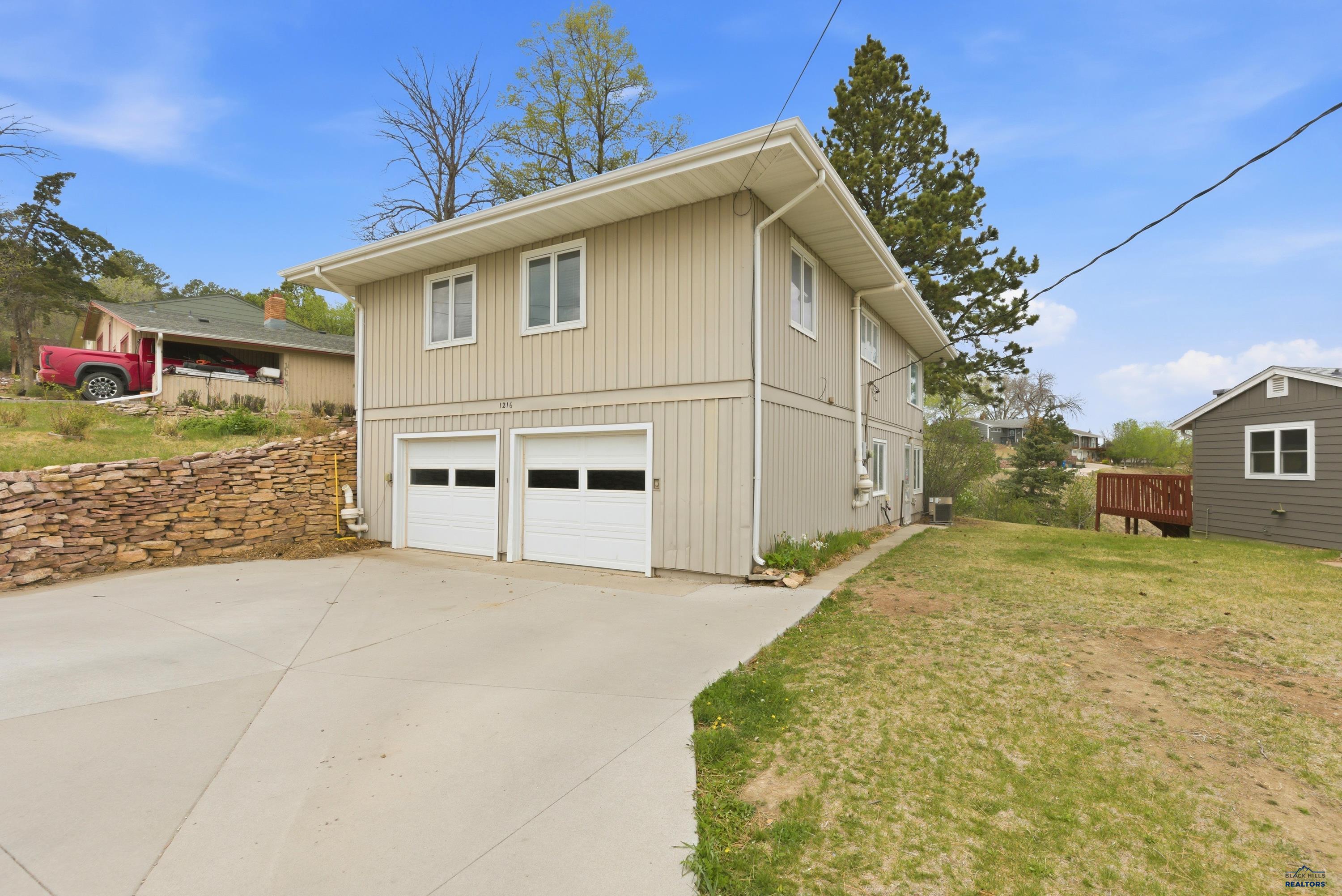 1216 ST ANDREW