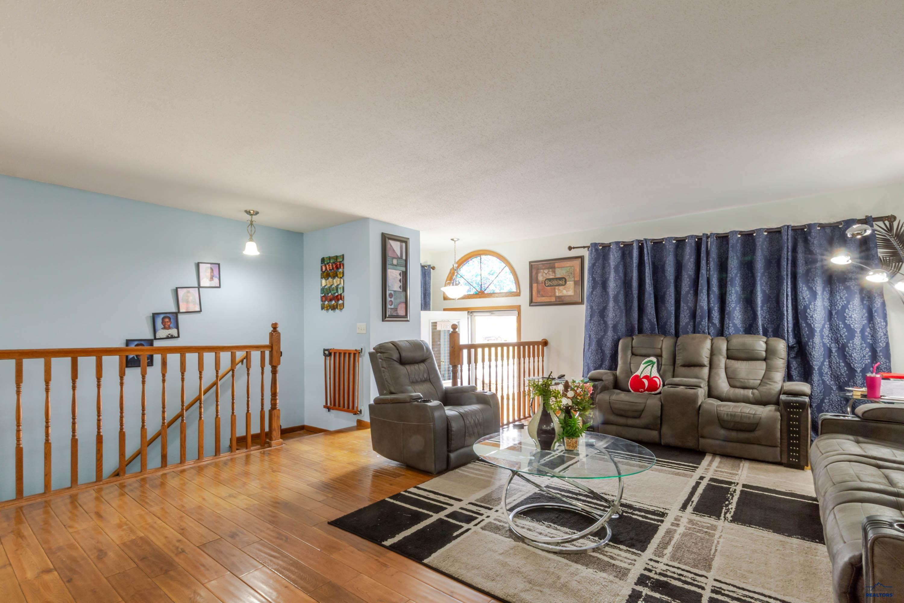 4158 WISCONSIN AVE