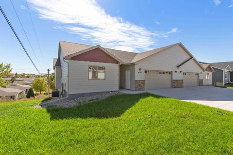 3051 HOEFER AVE Rapid City SD 57701
