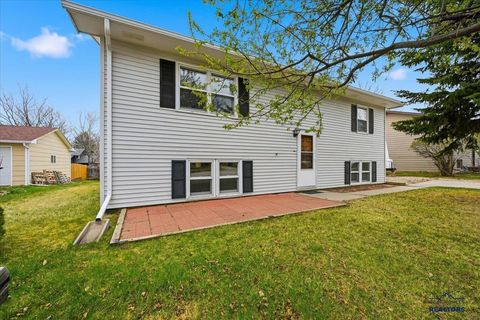 2610 COTTONTAIL RD Sturgis SD 57785