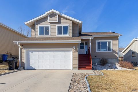 1107 RANGE VIEW CIR Rapid City SD 57701