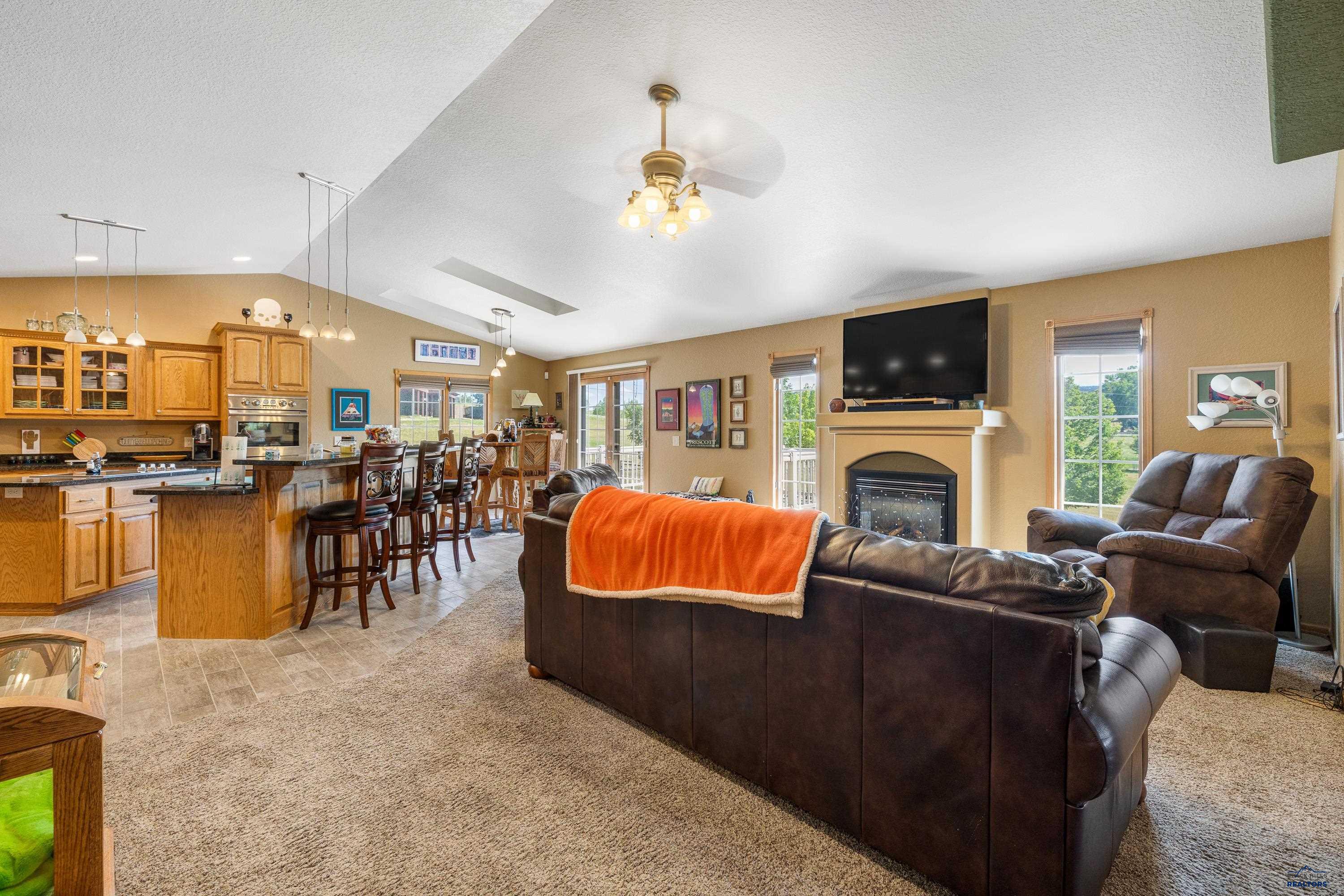 2356 HILLSIDE DR