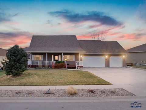 1835 IRON HORSE LOOP Spearfish SD 57783