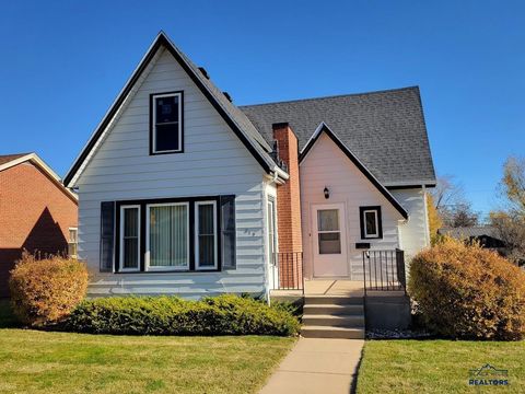 814 PLUMA DR rapid city SD 57702