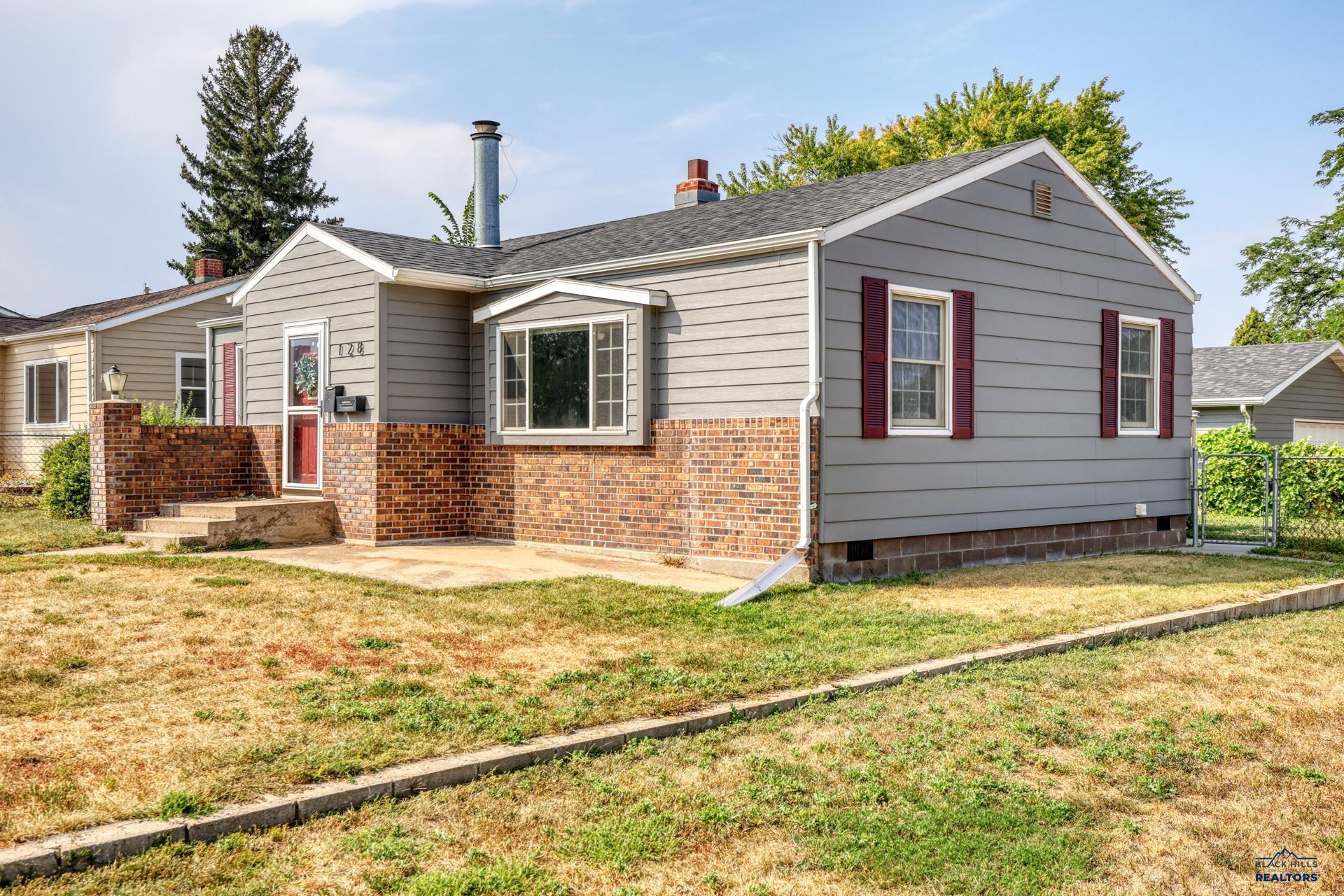 128 MEADE ST
