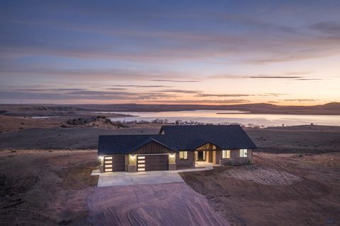 13307 SUNUP LN Hot Springs SD 57747