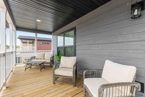 1661.120 E PHILADELPHIA Rapid City SD 57701