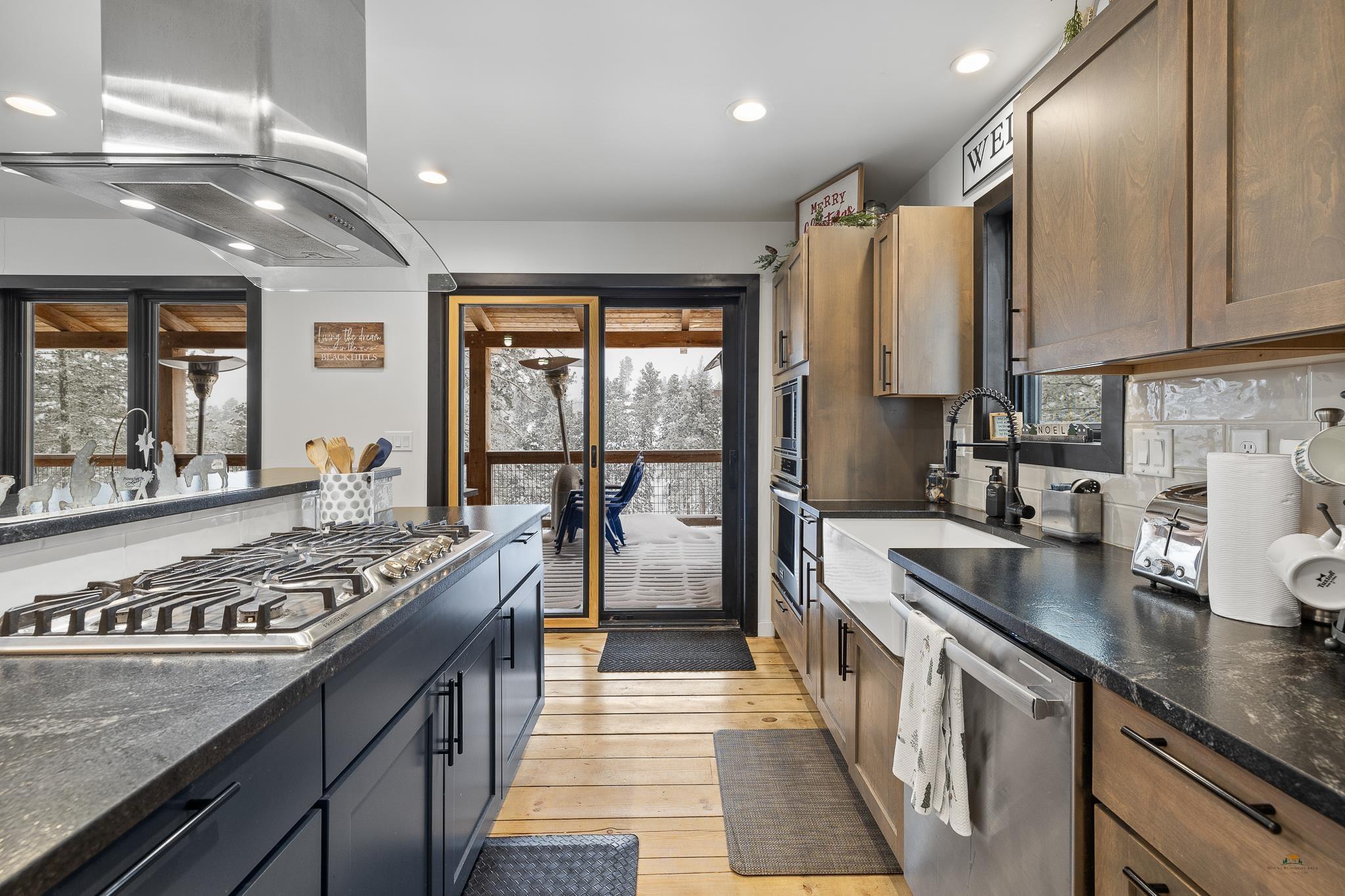 21169 LOST CAMP TRAIL