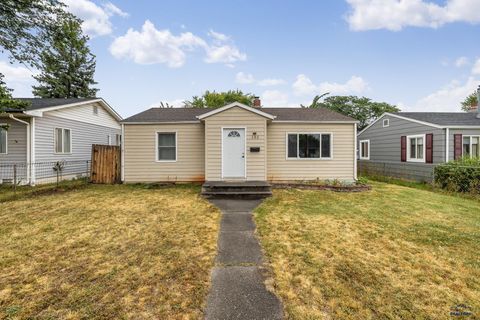 132 MEADE ST Rapid City SD 57701