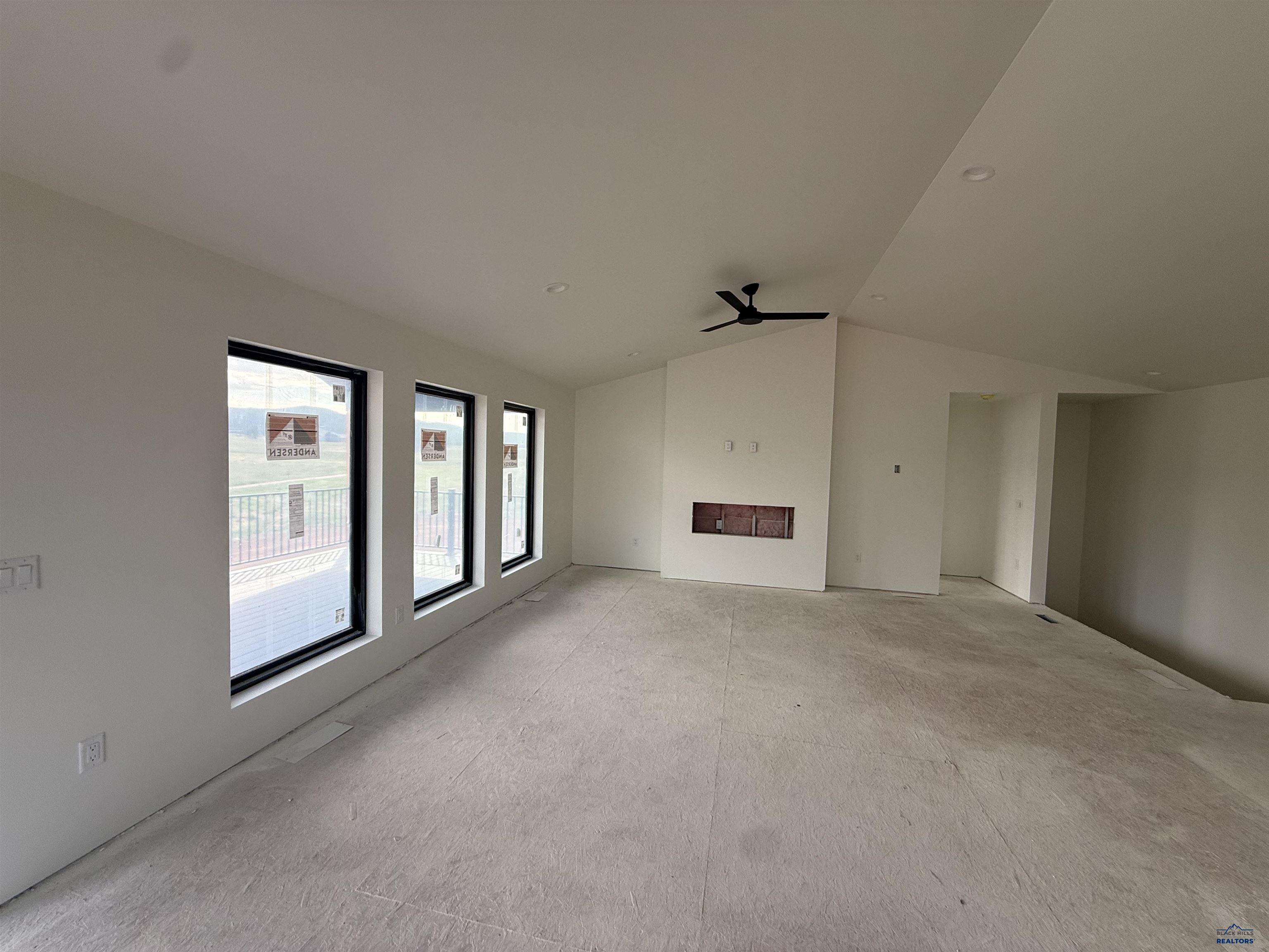 Lot 4 Block 2 OAK CREST CT