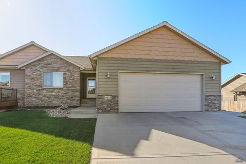 4455 PORTRUSH RD Rapid City SD 57702