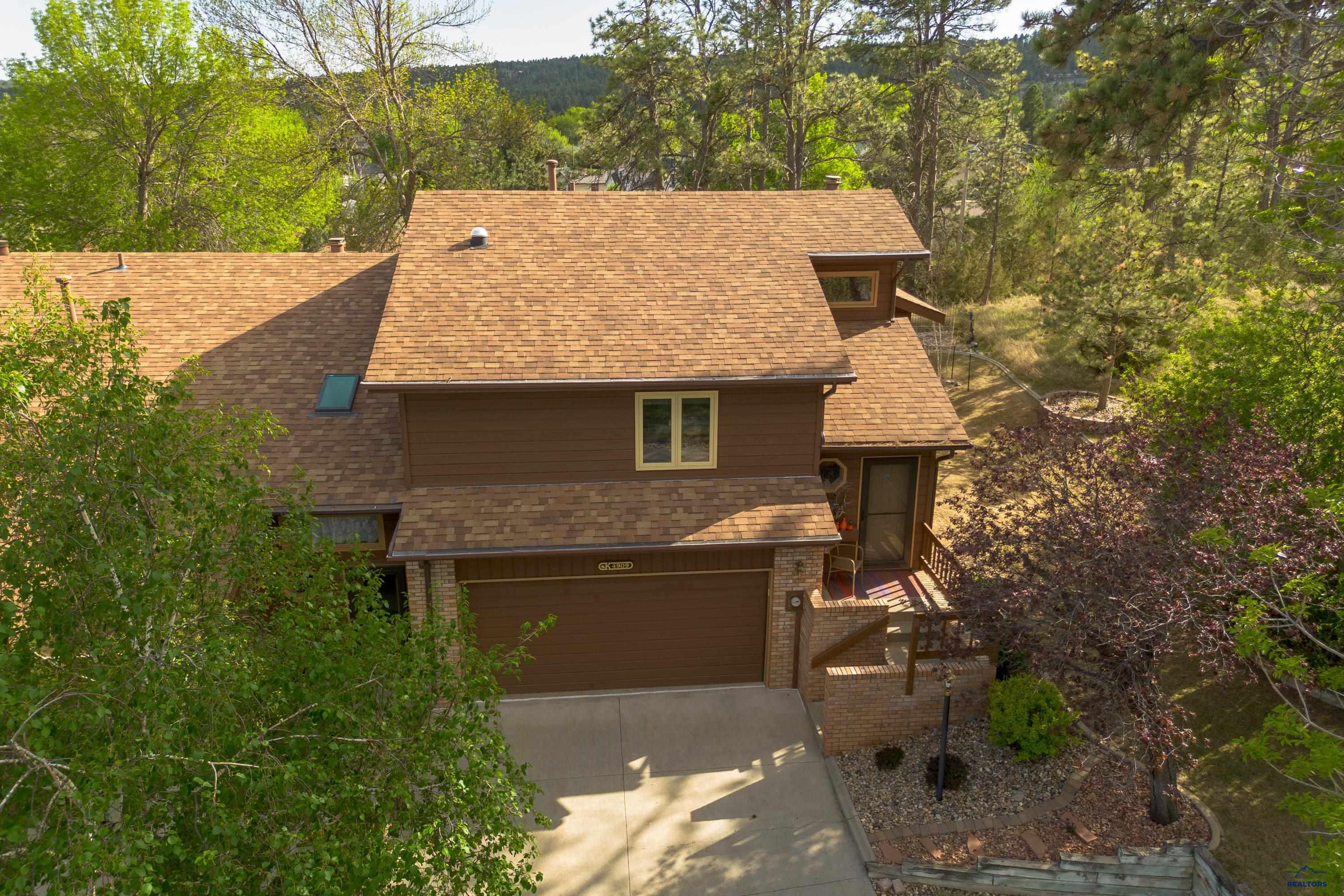 4909 MOUNTAIN SPRINGS CT