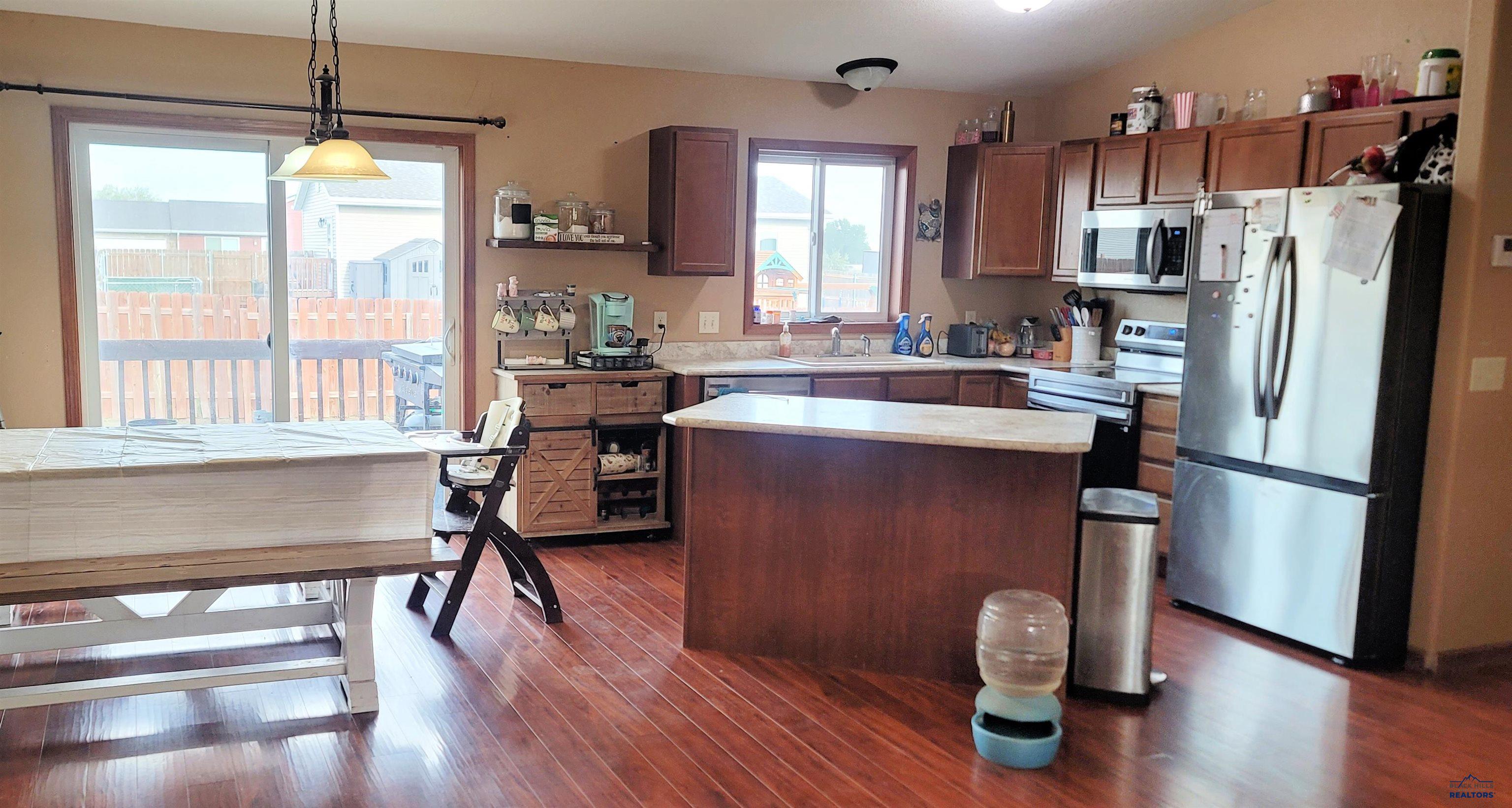 108 MAXWELL DR
