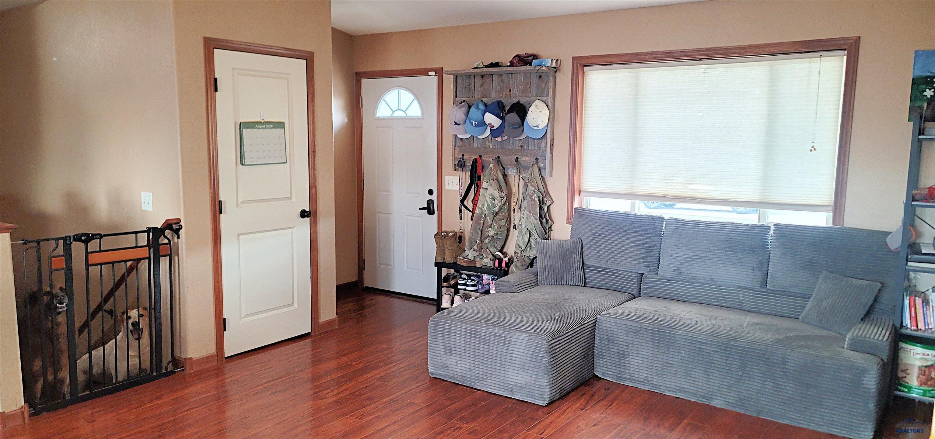 108 MAXWELL DR