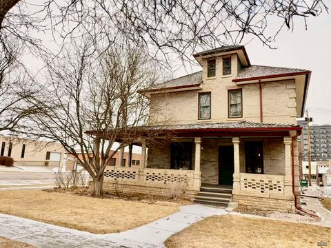 728 6TH ST Rapid City SD 57701