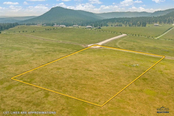 RODEO CT, CUSTER, SD 57730 - Image 54ea6cfb7ea209ba9fac537b84bdd42c/2143056199