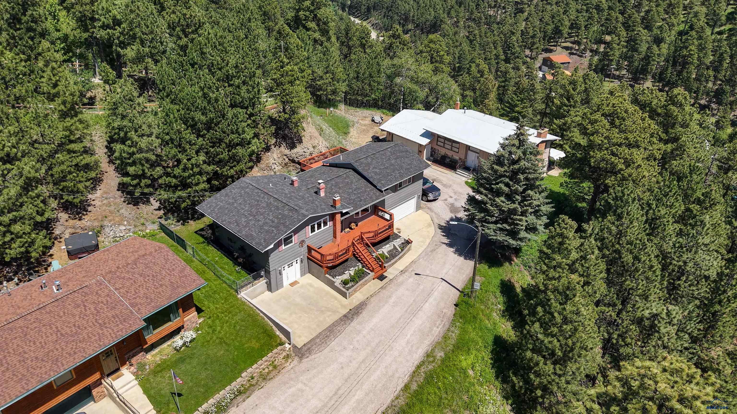 239 DEER PATH